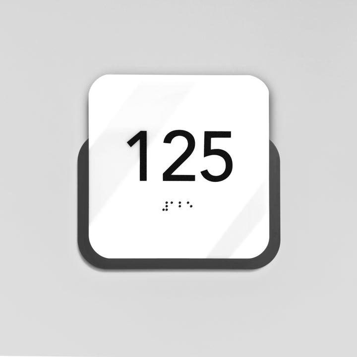 Акриловая табличка с номером на дверь — "Elegant"  дизайн